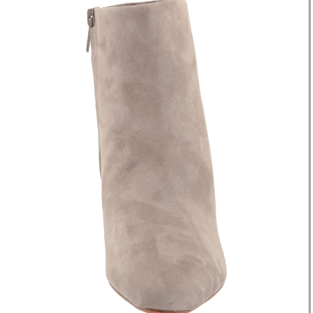 Vince "Hilda" smooth calf leather ankle booties - Picture 2 of 11